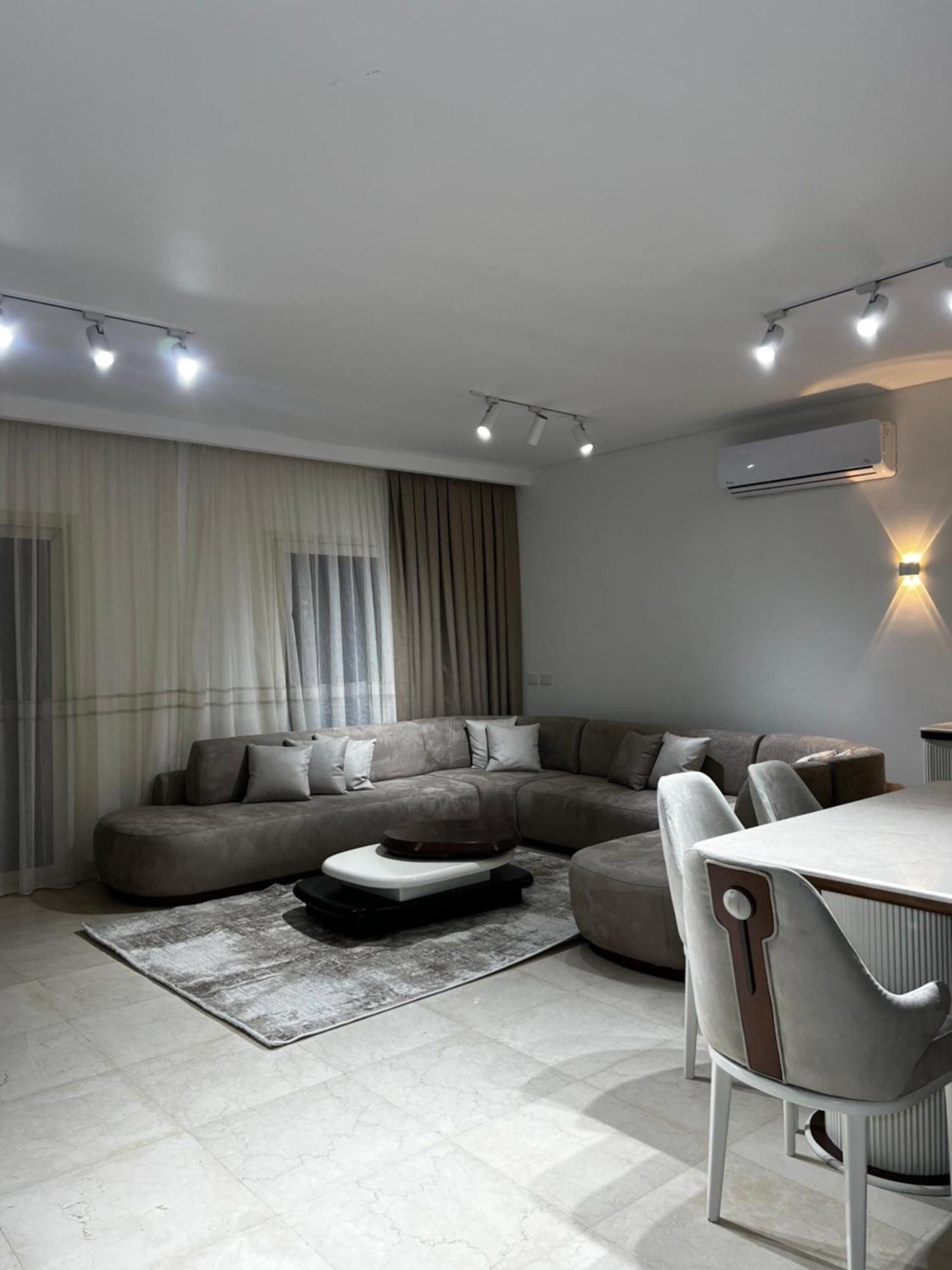 Apartment 90 Avenue Cairo